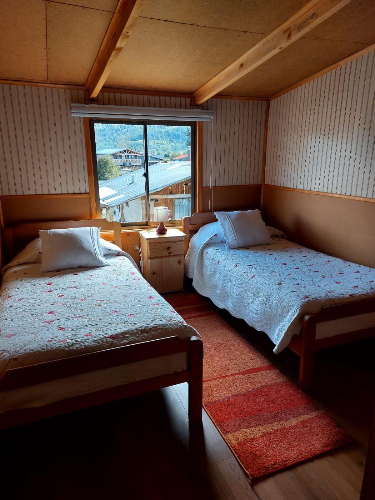 Hostal Y Cabanas Ventisquero Puerto Puyuguapi Exteriér fotografie
