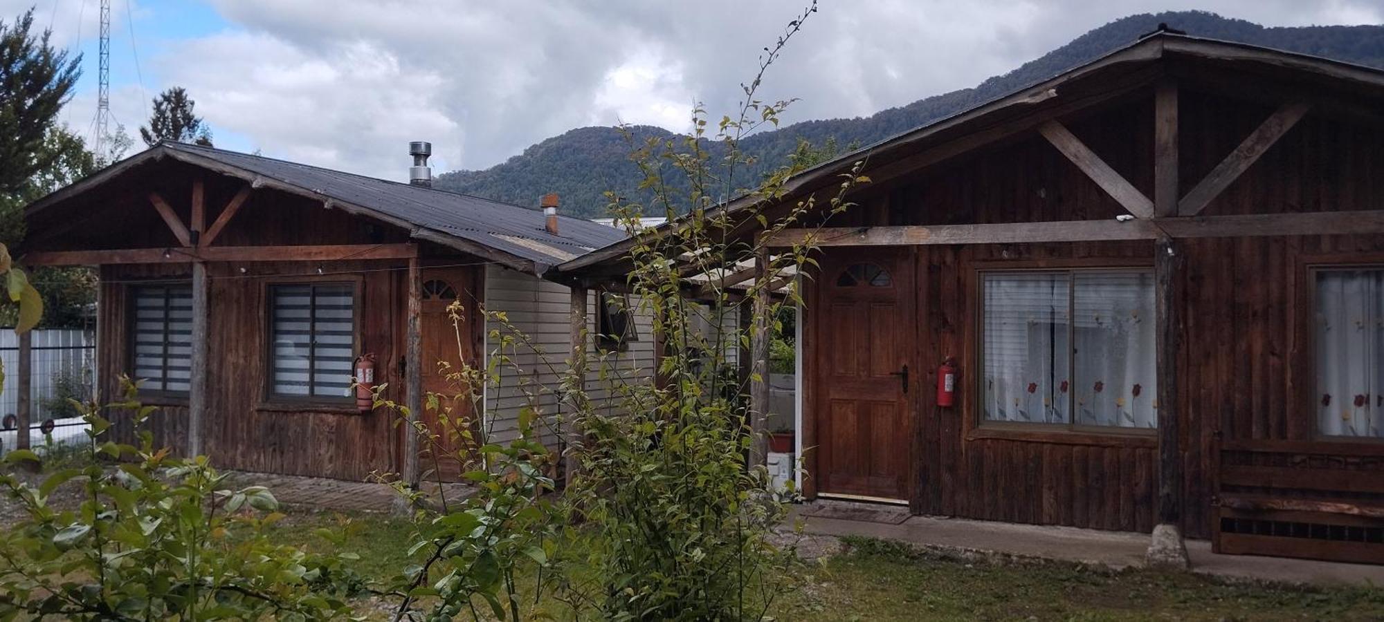 Hostal Y Cabanas Ventisquero Puerto Puyuguapi Exteriér fotografie